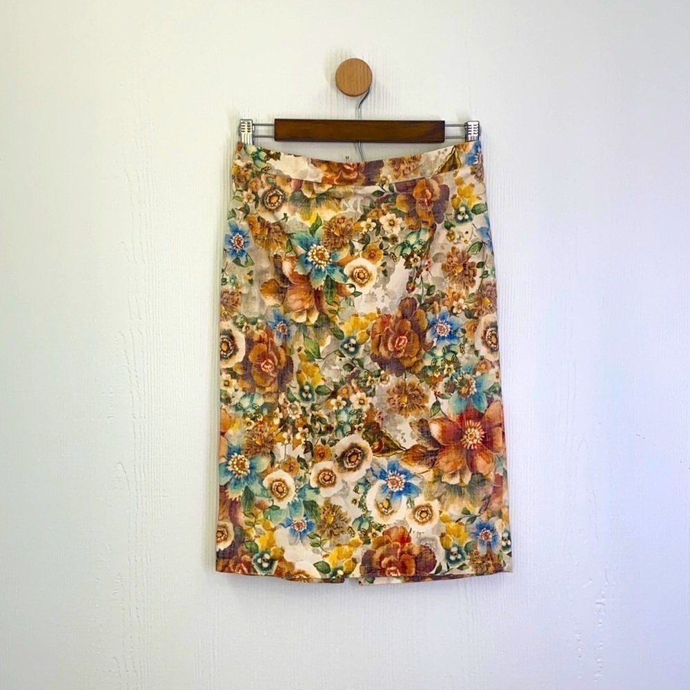 Zara - Vintage Bright Floral A - Line Skirt Size Small